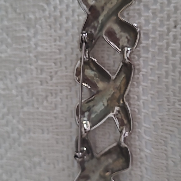 Silver Brooch Pin - Picture 2 of 3